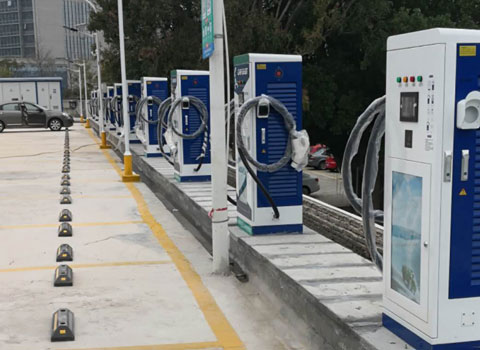 廈門高林萬達(dá)充電站案例-120KW雙槍直