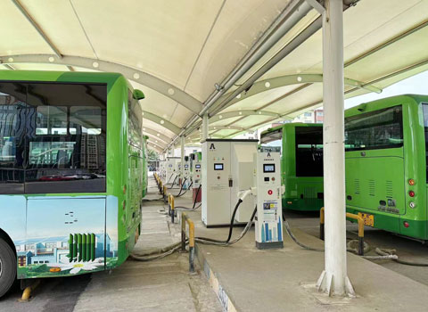 停車場站充電樁(圖4) 停車場站充電樁(圖4)